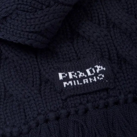 PRADA***Thick Navy Cable Knit Scarf****One Size***$1,270 - Picture 6 of 10